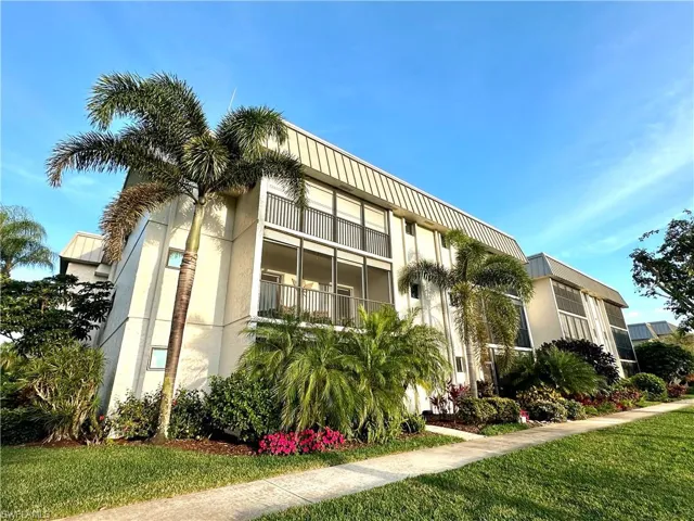 Front elevation of the ideally located, much sought after B Building