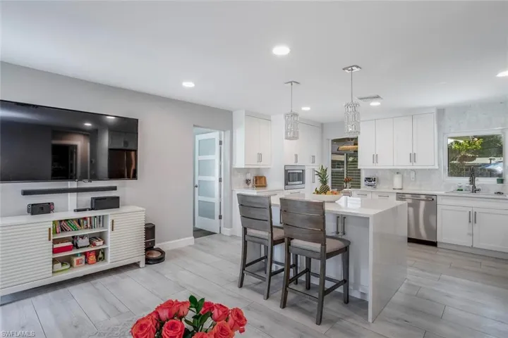 3731  Arlington  ST, Fort Myers, FL 33901