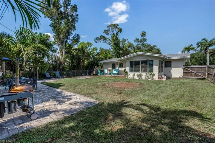 3731  Arlington  ST, Fort Myers, FL 33901