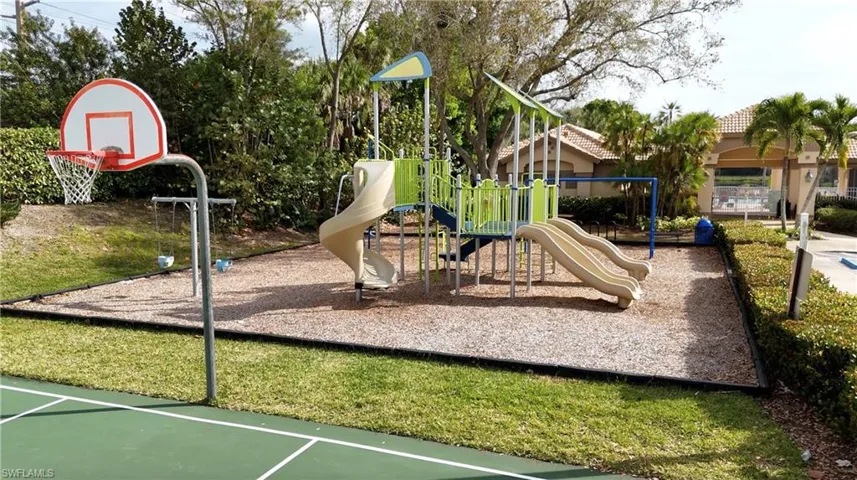 7750  Gardner  DR, Naples, FL 34109