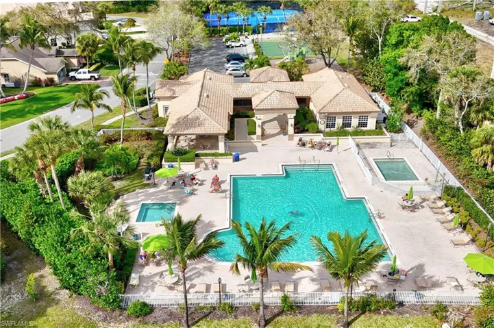 7750  Gardner  DR, Naples, FL 34109