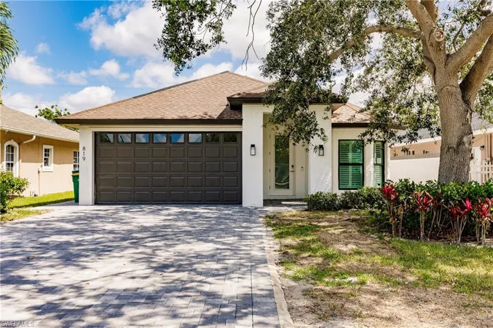 819  96th N AVE, Naples, FL 34108