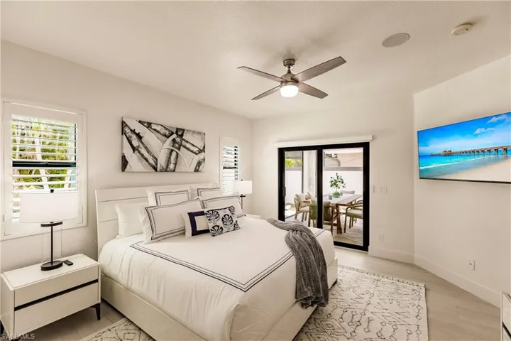 819  96th N AVE, Naples, FL 34108