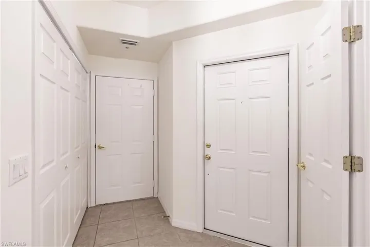 1325 Henley St # 902, Naples Fl 34105
