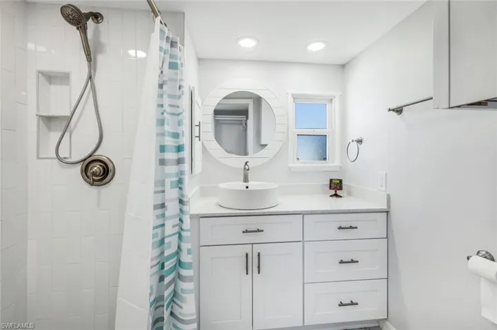 20551 Port Dr, Estero, Florida 33928