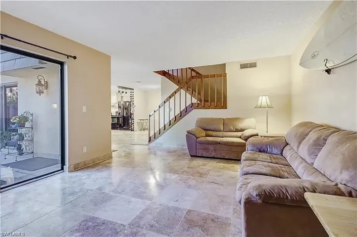 4033 Sandlewood Ln 3, Fort Myers, Florida 33907