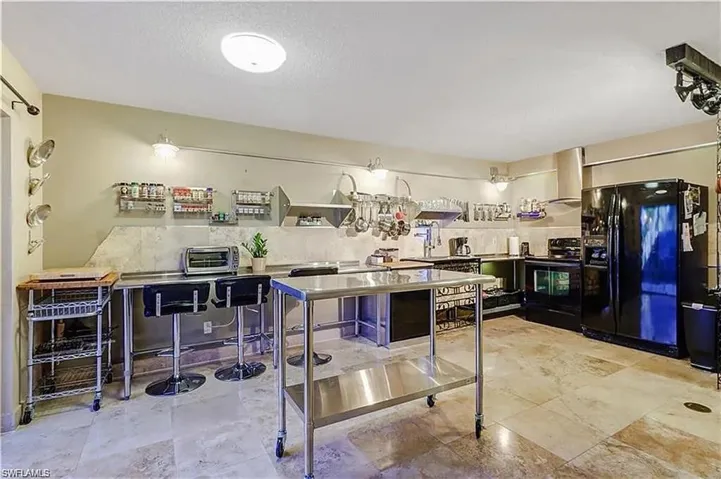4033 Sandlewood Ln 3, Fort Myers, Florida 33907
