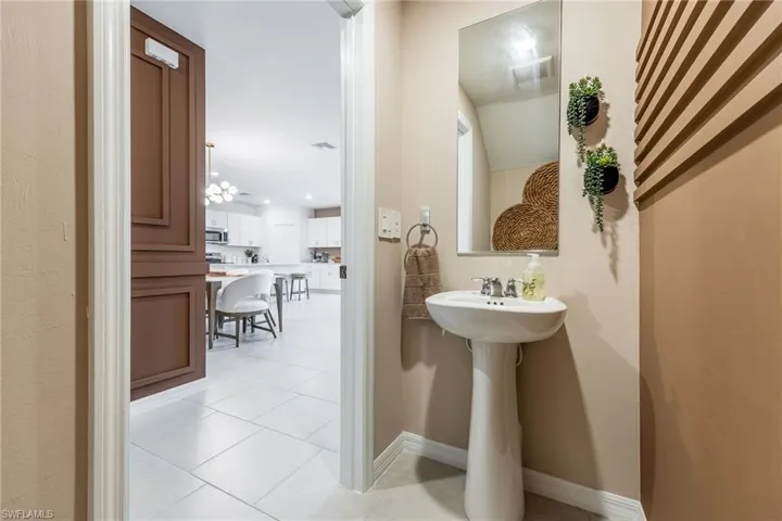 7156 Sugar Pine Way, Fort Myers, Florida 33966