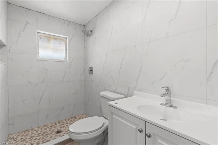 6060  Terrace  RD, Fort Myers, FL 33905