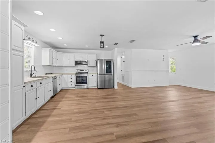 6060  Terrace  RD, Fort Myers, FL 33905