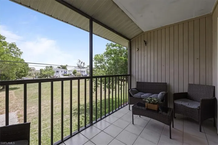 503  Cape Coral W PKWY, Cape Coral, FL 33914