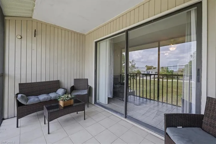 503  Cape Coral W PKWY, Cape Coral, FL 33914
