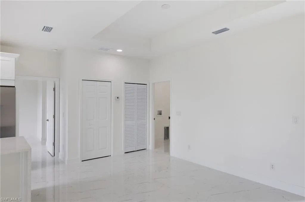3720 18th ST, Lehigh Acres, FL 33971,225055751