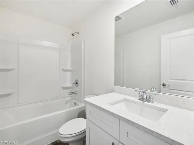 1628 NW 17th  ST, Cape Coral, FL 33993