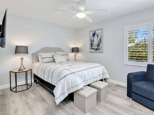 661 Windsurf Ln # 104, Naples Fl 34108