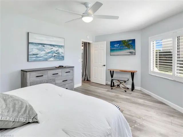 661 Windsurf Ln # 104, Naples Fl 34108