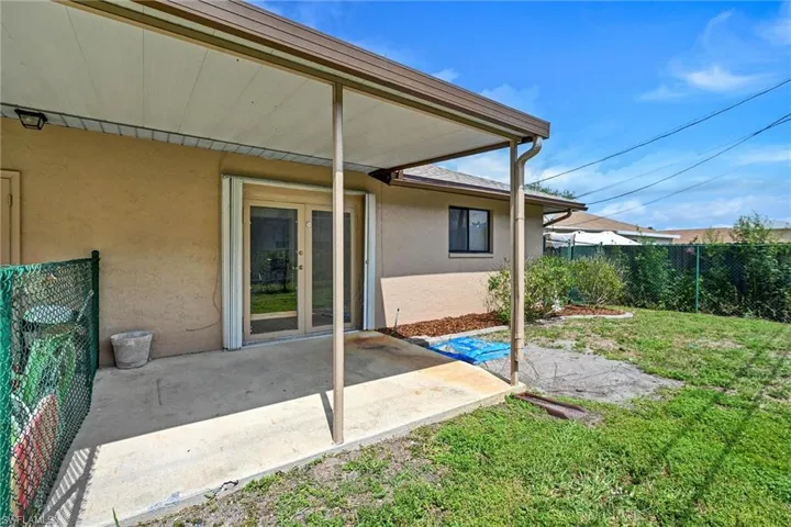 4707 Sw 8th Pl, Cape Coral, Florida 33914
