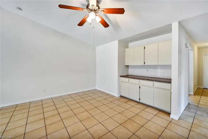 4707 Sw 8th Pl, Cape Coral, Florida 33914
