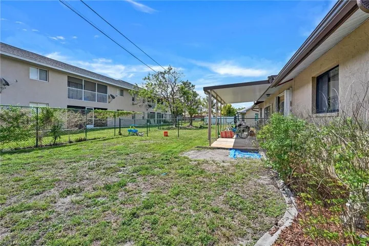 4707 Sw 8th Pl, Cape Coral, Florida 33914