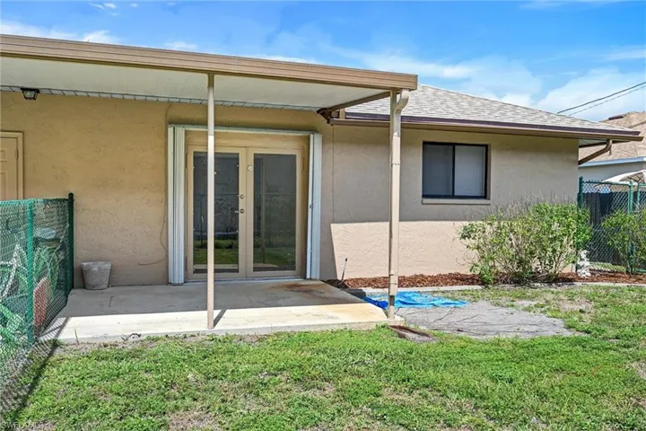 4707 Sw 8th Pl, Cape Coral, Florida 33914