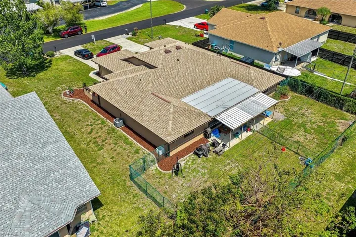 4707 Sw 8th Pl, Cape Coral, Florida 33914