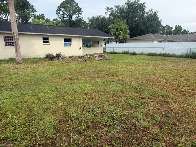 308 Vermont Way, Lehigh Acres, Florida 33936