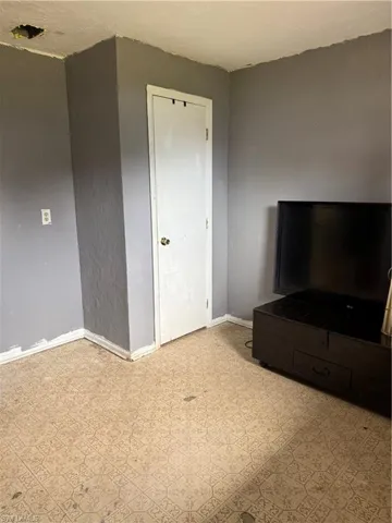 308 Vermont Way, Lehigh Acres, Florida 33936