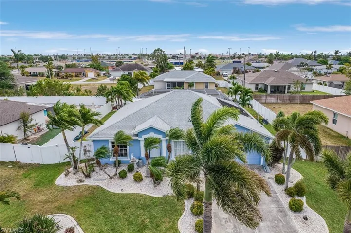 Drone / aerial view with a residential view