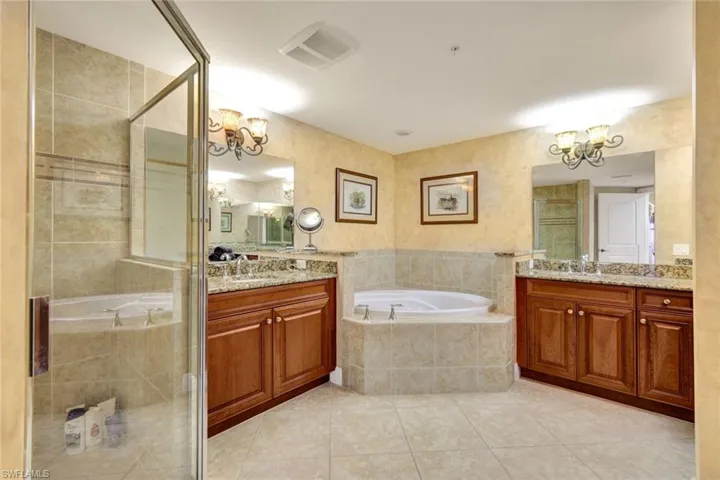 6081 Silver King Blvd 704, Cape Coral, Florida 33914