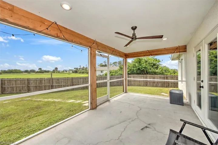 3104 E Iris  CT, Labelle, FL 33935