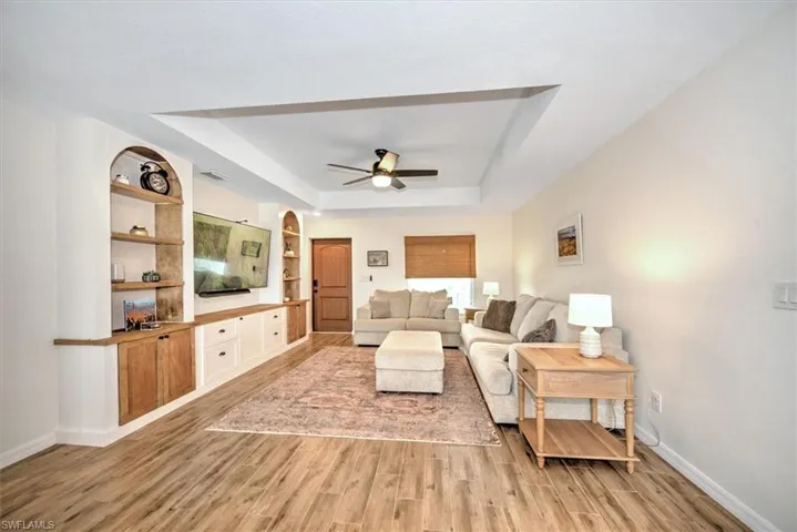 3104 E Iris  CT, Labelle, FL 33935