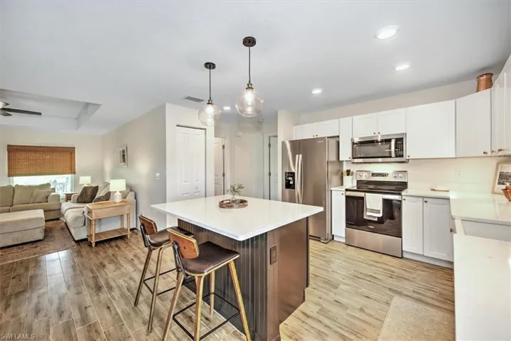 3104 E Iris  CT, Labelle, FL 33935