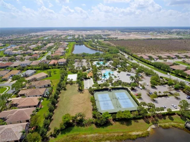 2262 Vermont Ln, Naples, Florida 34120