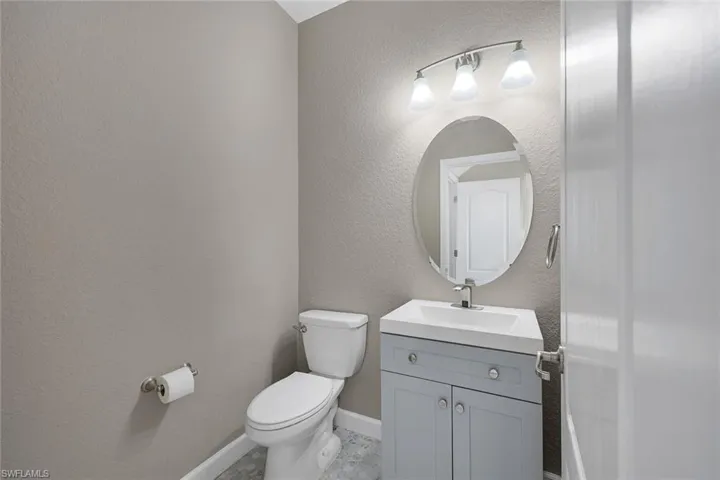 2262 Vermont Ln, Naples, Florida 34120