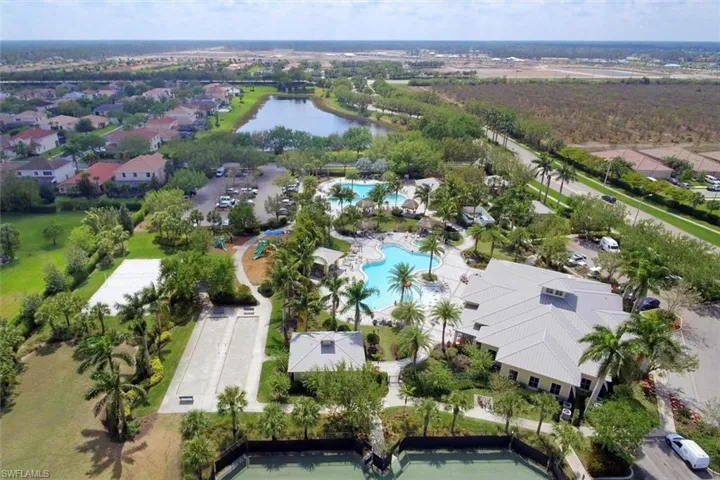 2262 Vermont Ln, Naples, Florida 34120