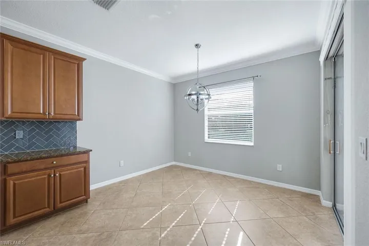 2262 Vermont Ln, Naples, Florida 34120