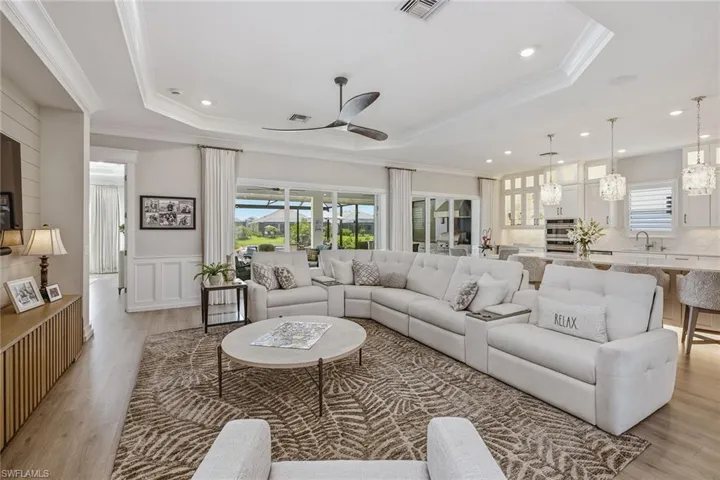 15848 Triesta Ln, Naples, Florida 34114