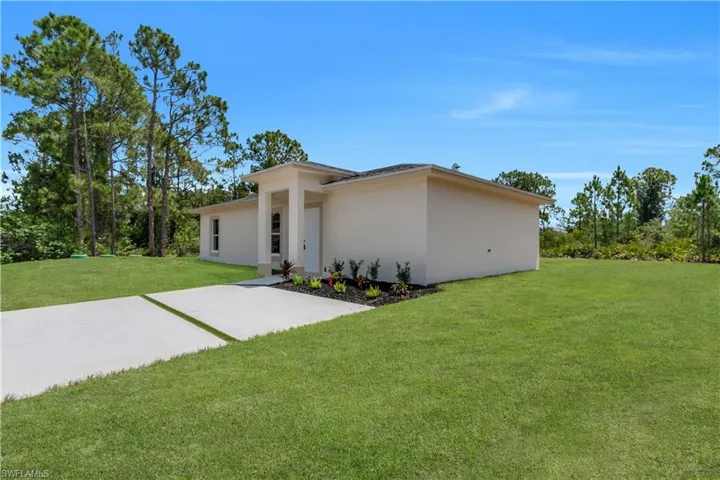 3600  IRMA N AVE, Lehigh Acres, FL 33971