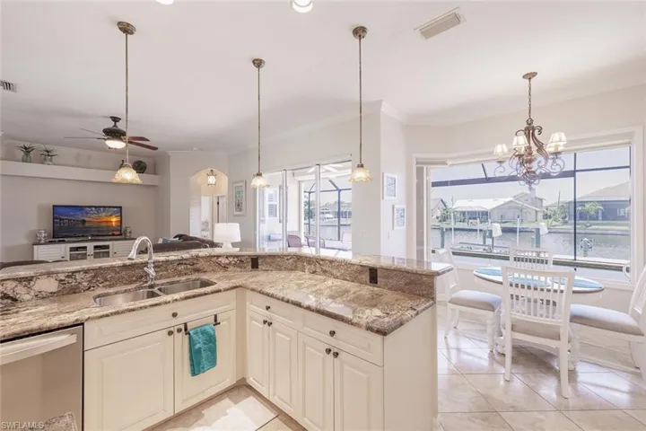 2714 Sw 28th Pl, Cape Coral, Florida 33914