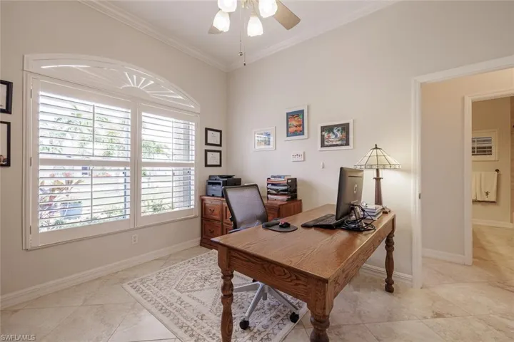 2714 Sw 28th Pl, Cape Coral, Florida 33914