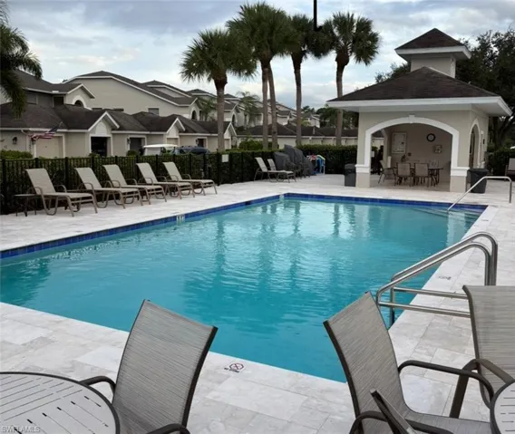 Hickory Hill Street Pool