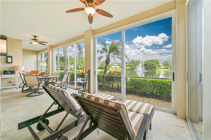 604  Vintage Reserve  LN, Naples, FL 34119