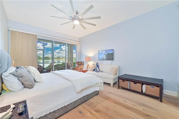 604  Vintage Reserve  LN, Naples, FL 34119