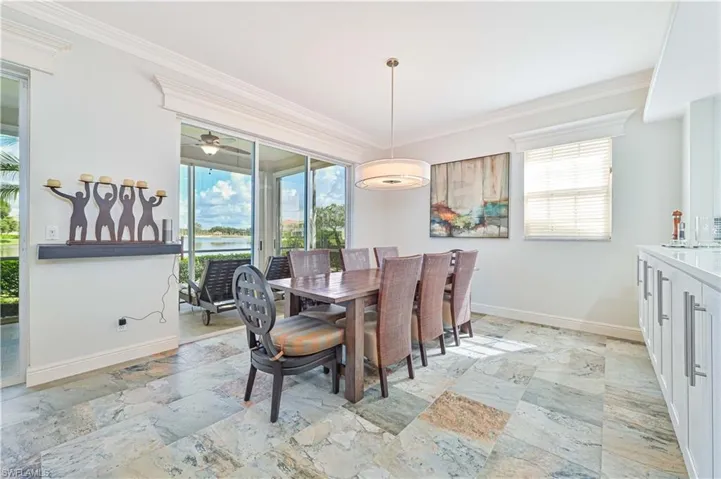 604  Vintage Reserve  LN, Naples, FL 34119