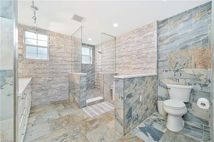 604  Vintage Reserve  LN, Naples, FL 34119