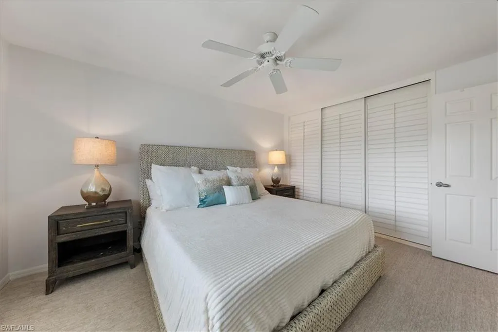 725 Neapolitan WAY, Naples, FL 34103,224088617