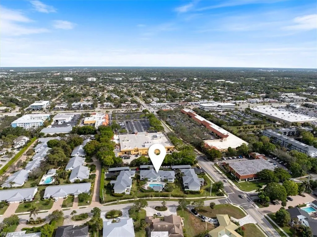 725 Neapolitan WAY, Naples, FL 34103,224088617