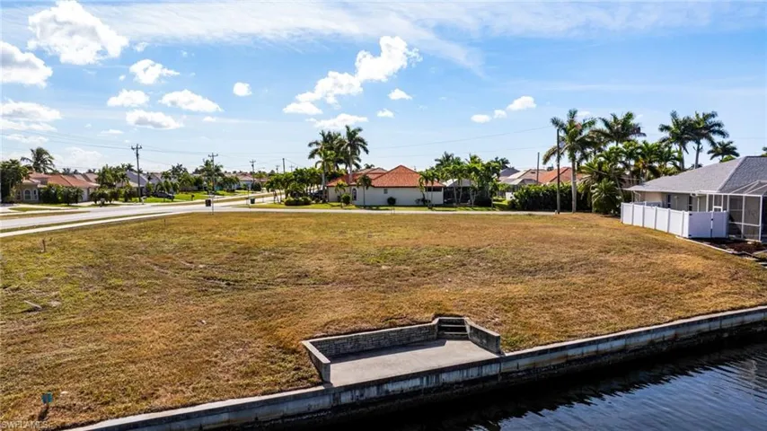 2503 Sw 41st St, Cape Coral, Florida 33914