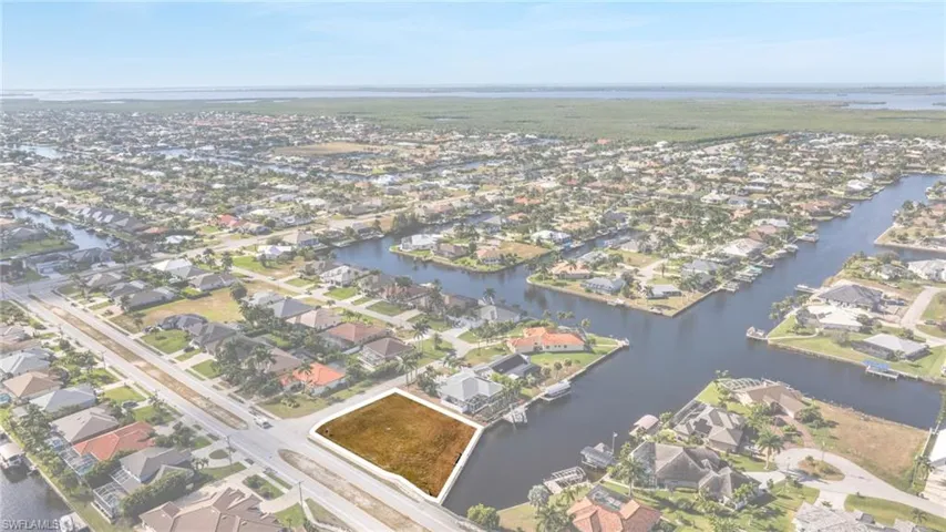 2503 Sw 41st St, Cape Coral, Florida 33914