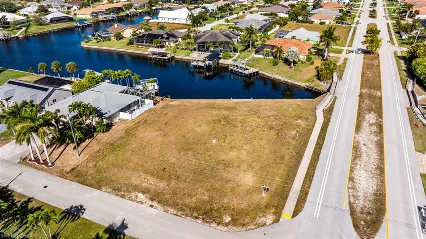 2503 Sw 41st St, Cape Coral, Florida 33914
